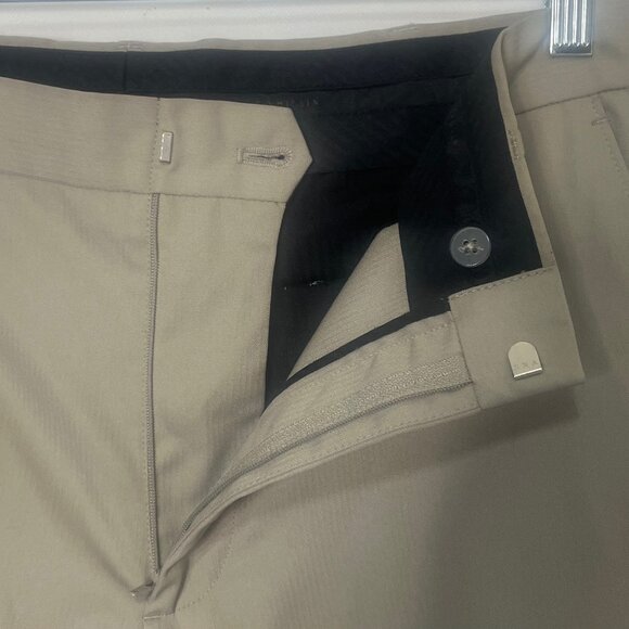 Van Heusen Classic Fit Dress Pants Mens 34 x 32 Tan - Picture 5 of 9